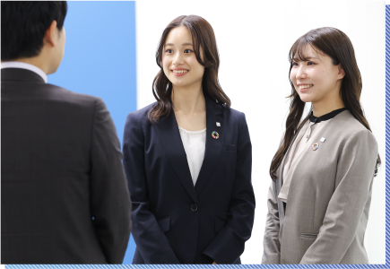 保険オペレーション本部 オペレーション企画部 保険サービス企画課 足立 葉月